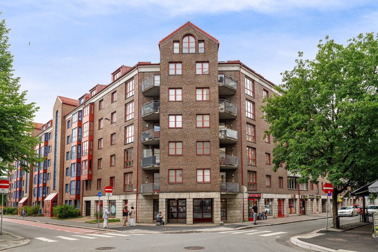 Leiligheten har en meget sentral beliggenhet i populære Jensens Have på Grønland. Galleribilde