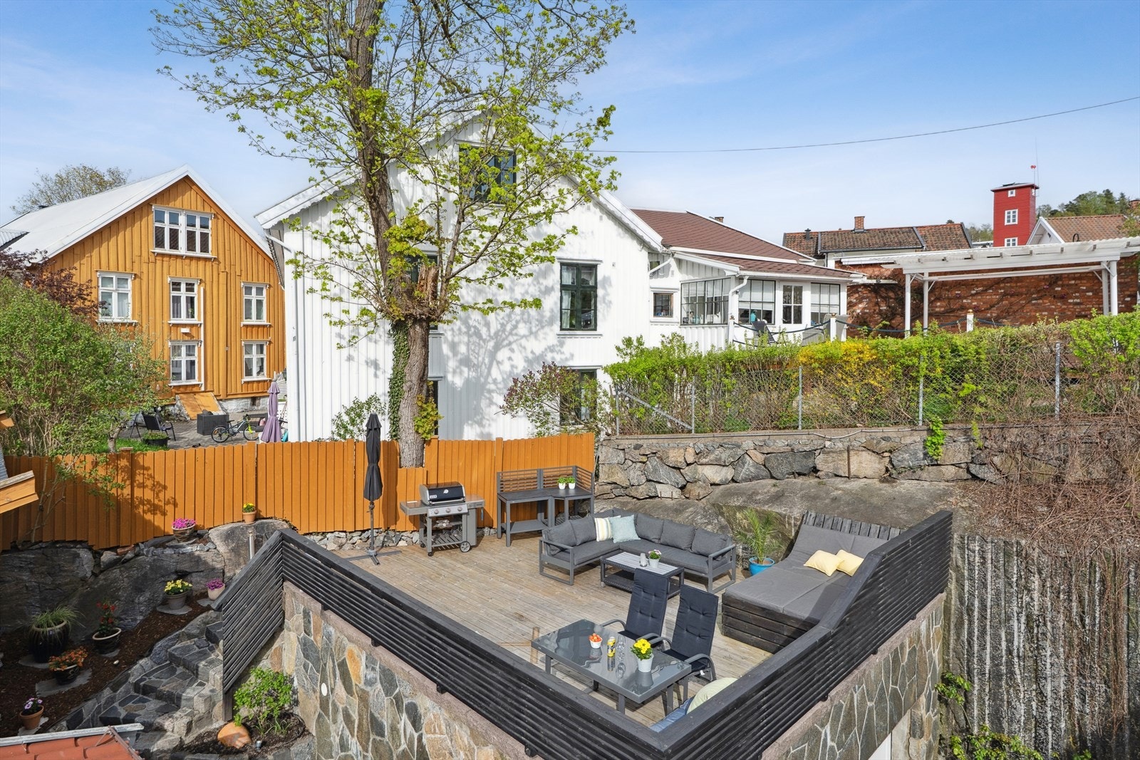 Takterrassen har sol fra formiddag til sent på kveld Galleribilde