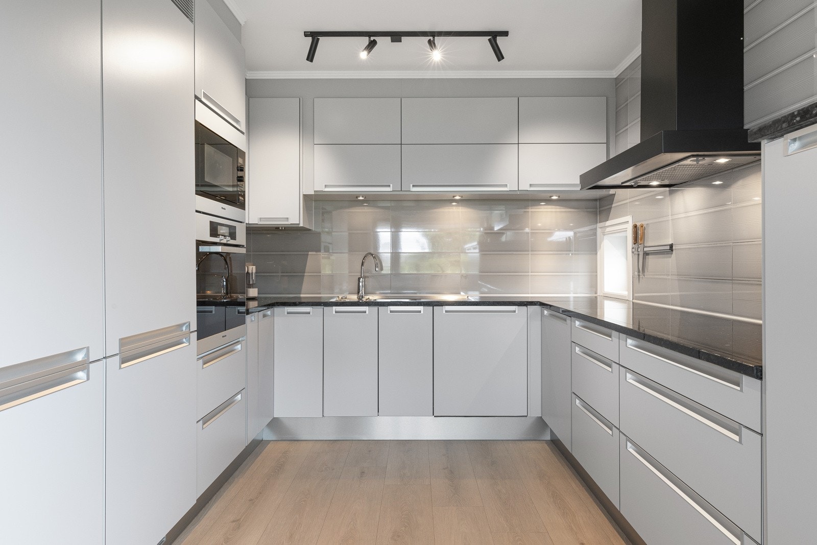 Kjøkken fra Sigdal Galleribilde