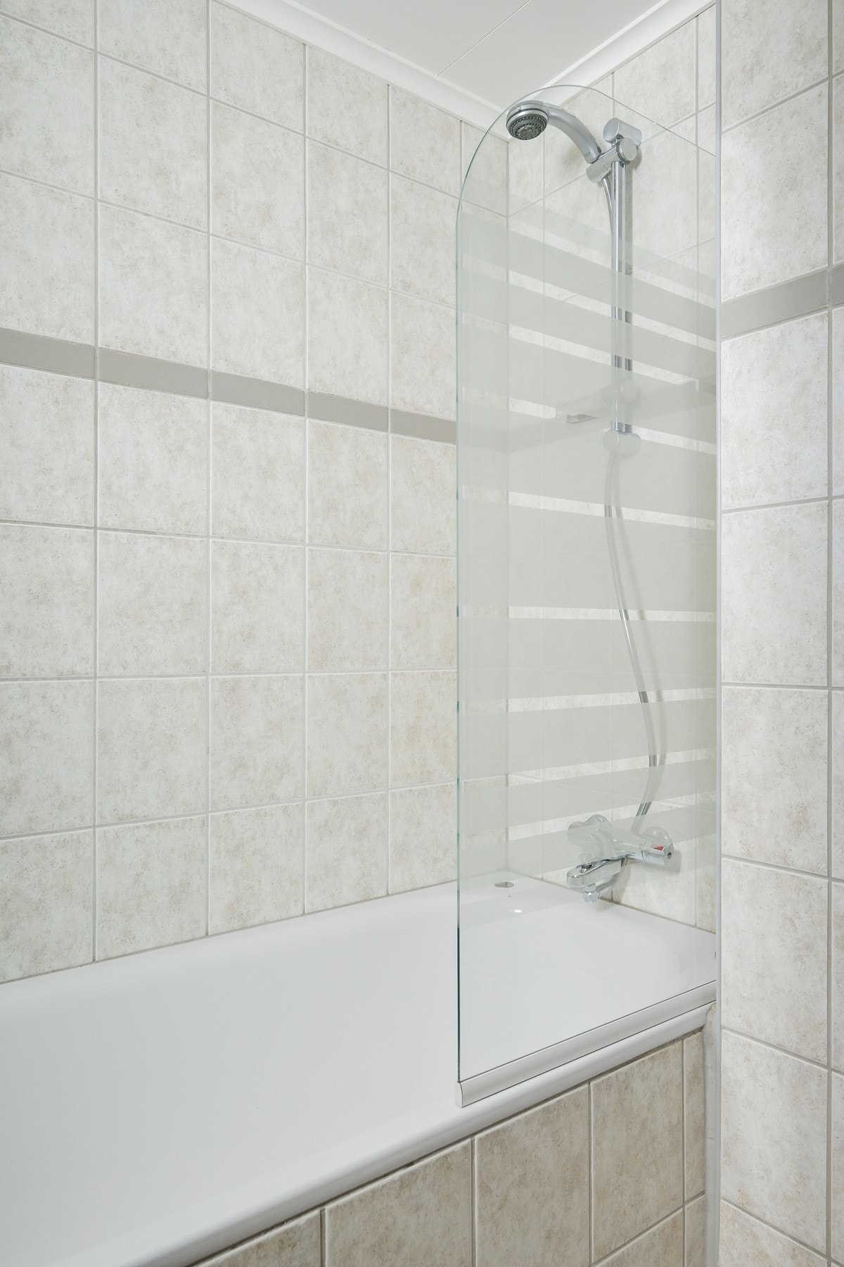 Badekar med dusjvegg Galleribilde