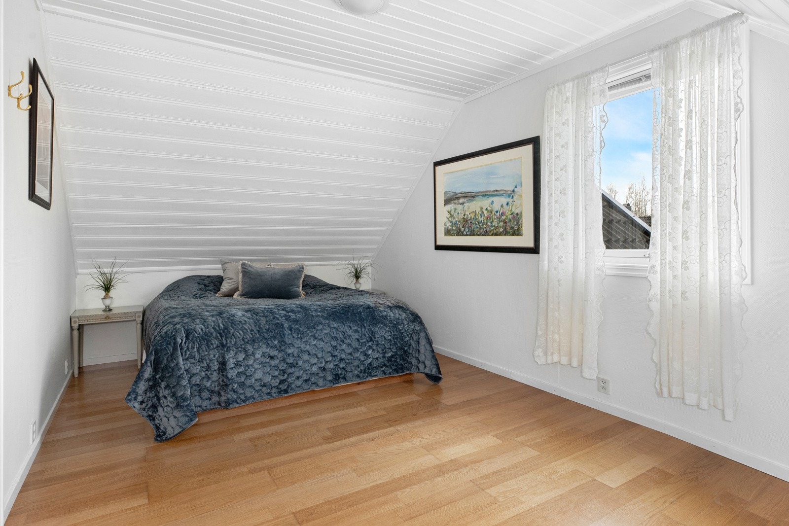 Det er tre soverom i boligen. Galleribilde