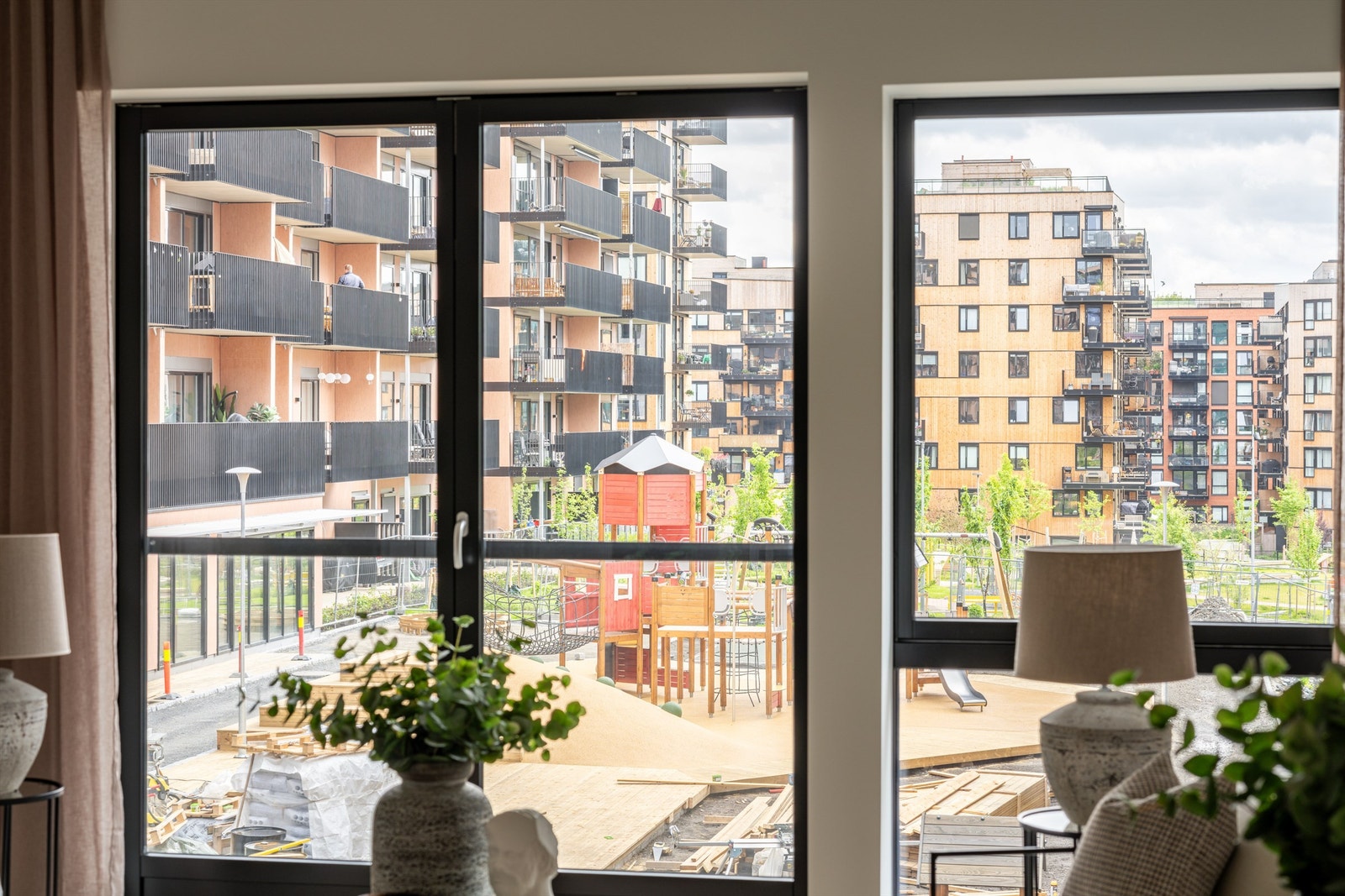 Vannbåren gulvarme og balansert ventilasjon for godt inneklima Galleribilde