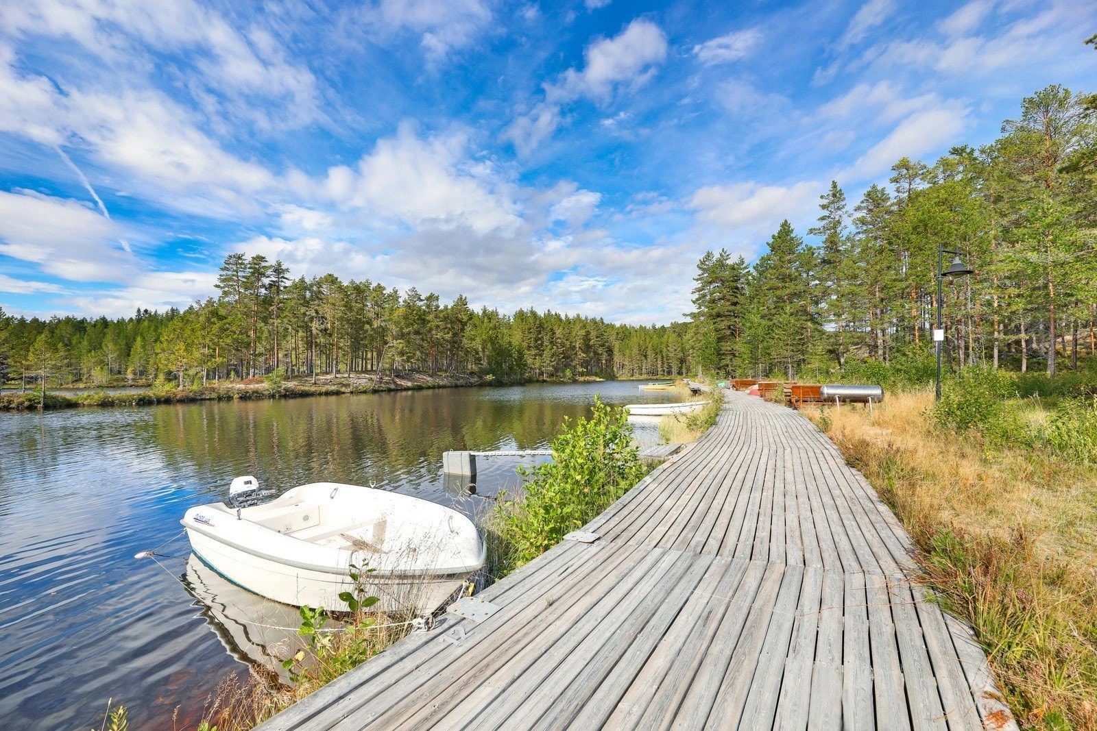 Båtplass til hytta medfølger. Galleribilde