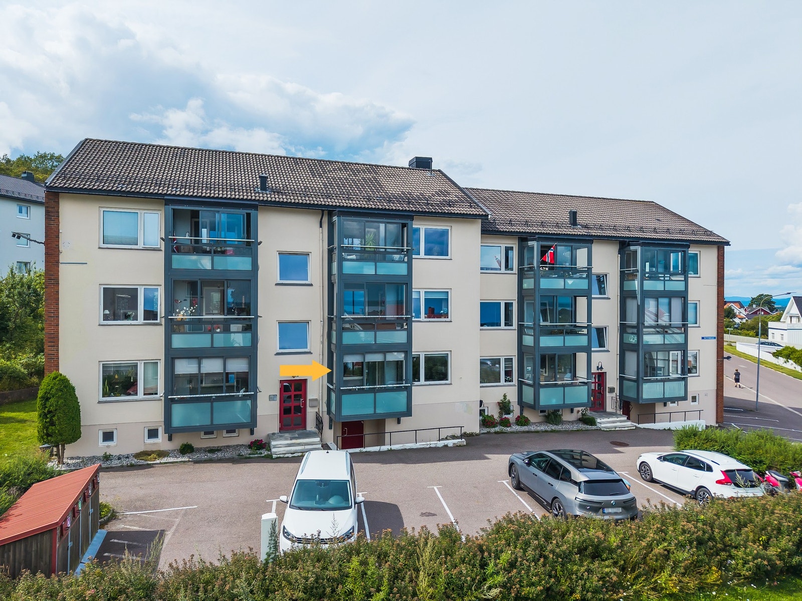 Velkommen til Åsen Terrasse 3 B - en pen og oppusset andelsleilighet i 1. etasje Galleribilde
