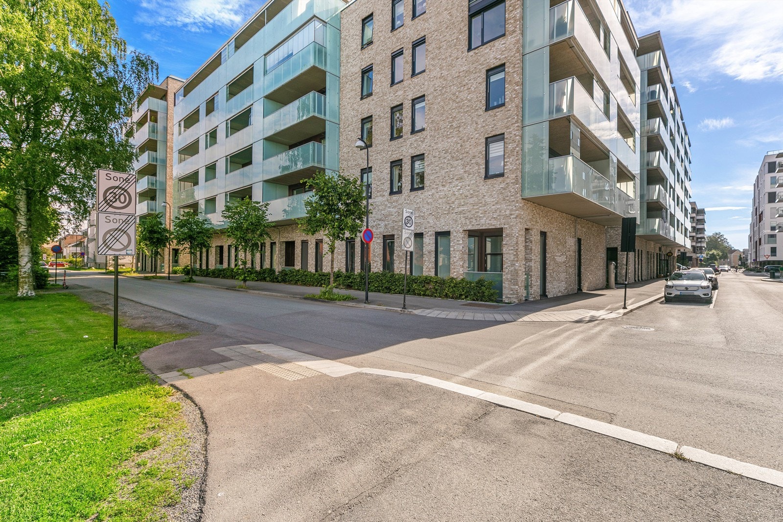 Eiendomsmegler Krogsveen v/ Lene Gran Jensen har gleden av å presentere Gjerdrumsgata 31 Galleribilde