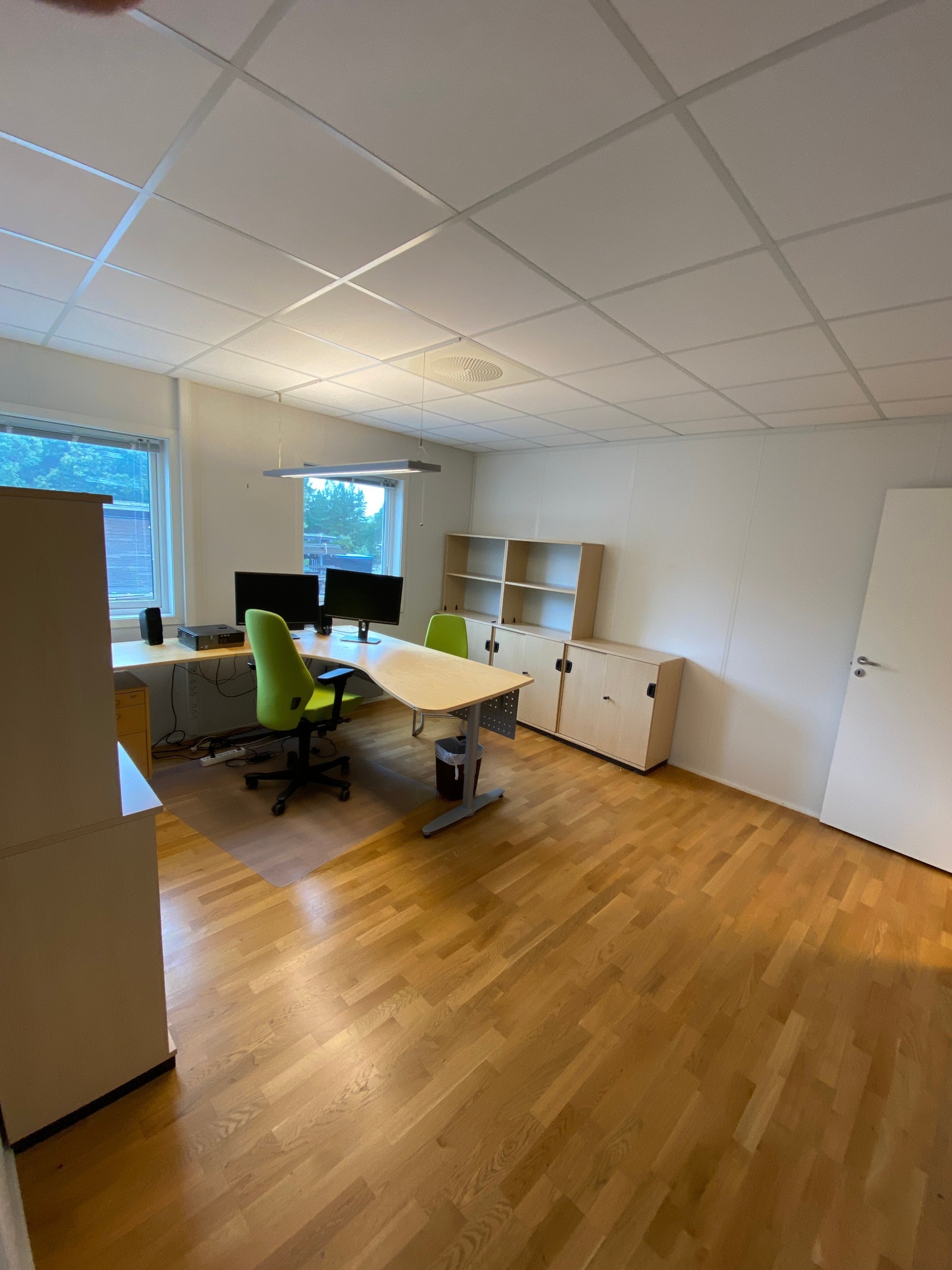 Bygg 1: kontor Galleribilde