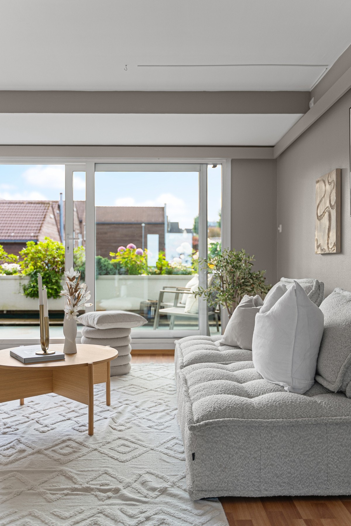 Usjenert, åpen og fin beliggenhet Galleribilde