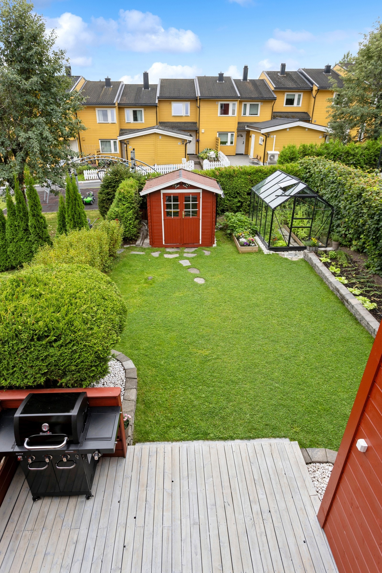 Utsikt fra verandaen Galleribilde