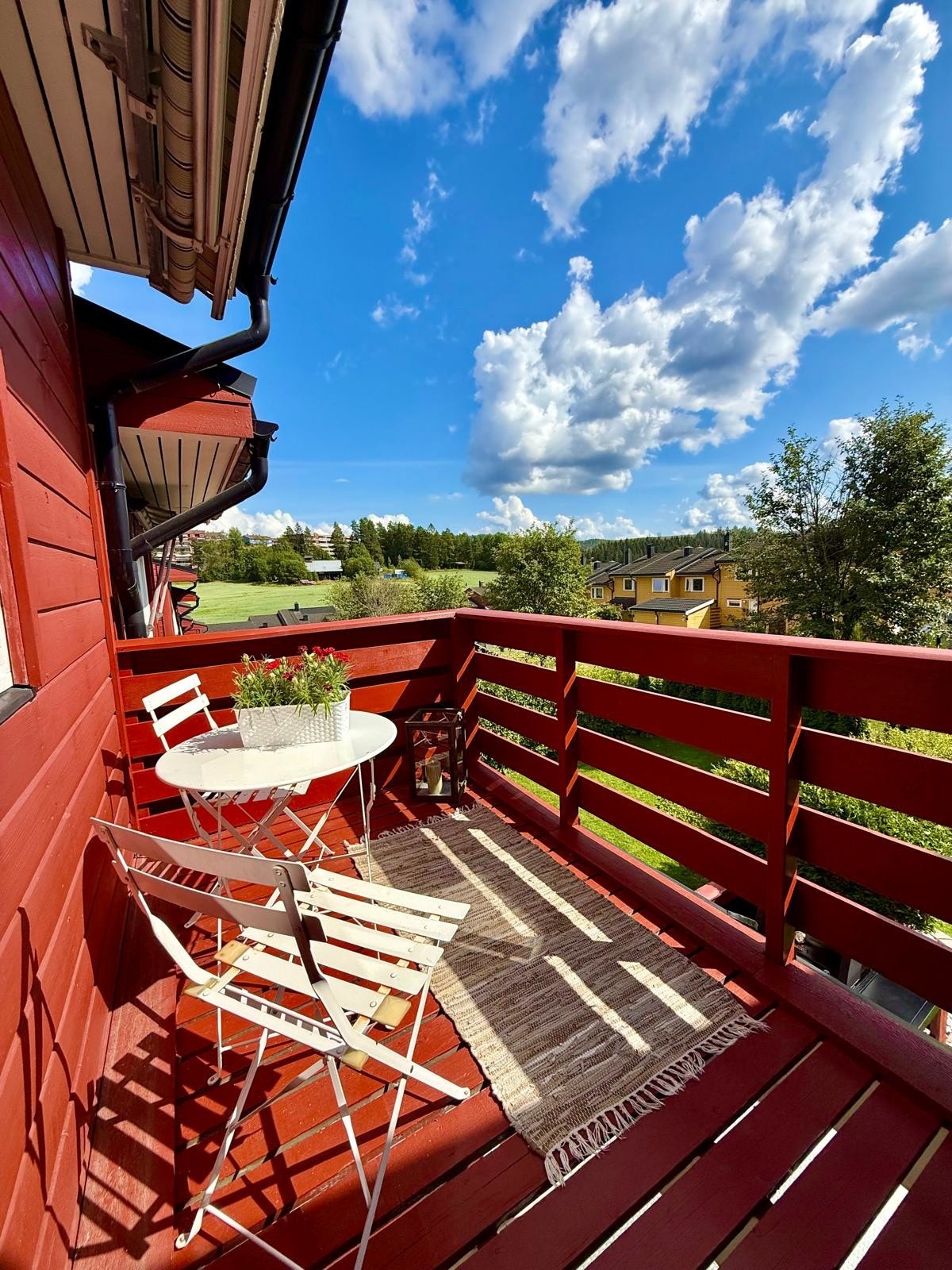 Sydvendt veranda. Galleribilde