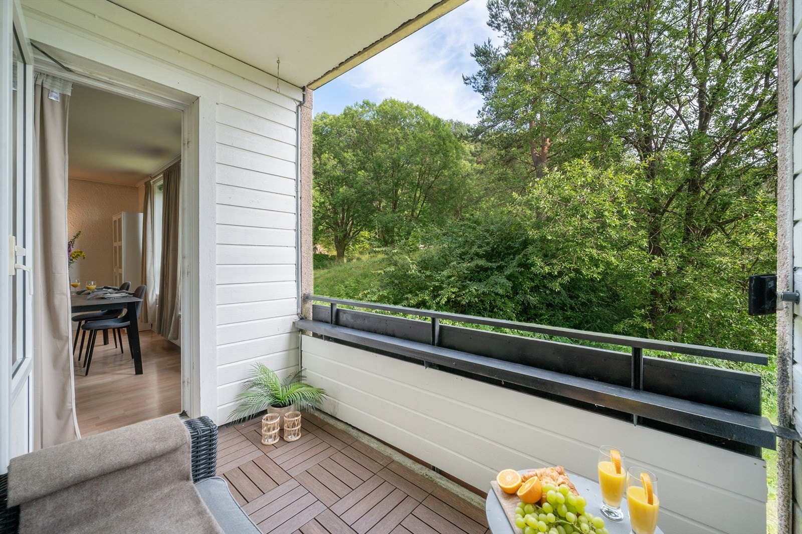 - Leiligheten byr på en hyggelig balkong på 4m² - Galleribilde