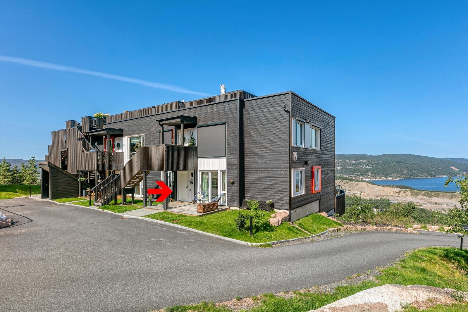 Hestehoven 19A. Galleribilde