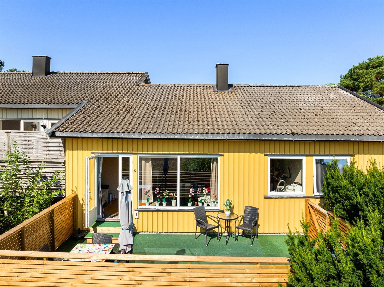 Stor, ny terrasse fra 2025. Galleribilde