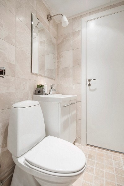 Flislagt bad Galleribilde