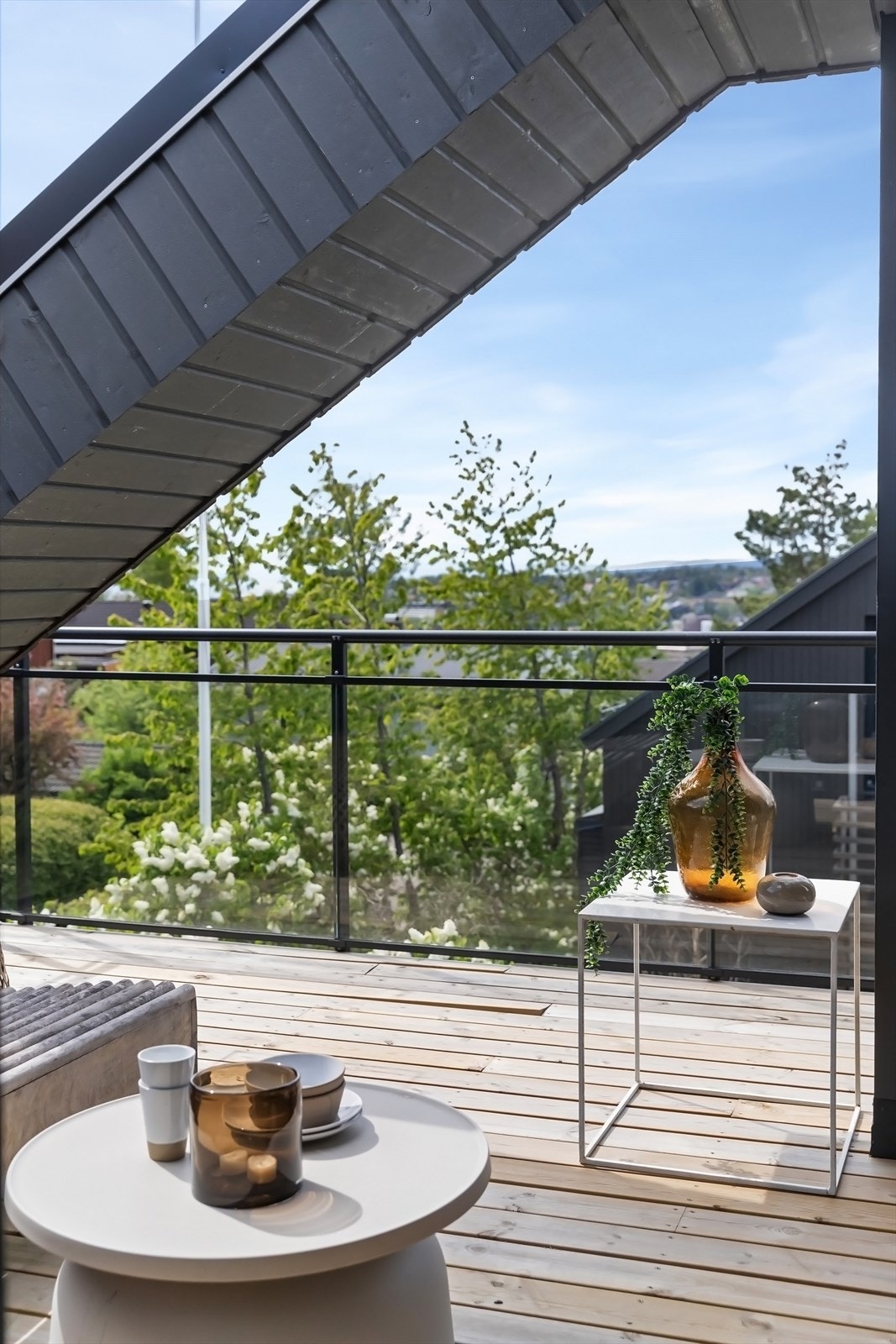 Hyggelig utsyn fra takterrassen. Galleribilde