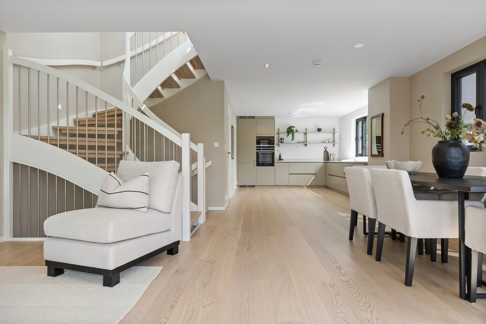 Boligen oppvarmes med vannbåren varme. Galleribilde