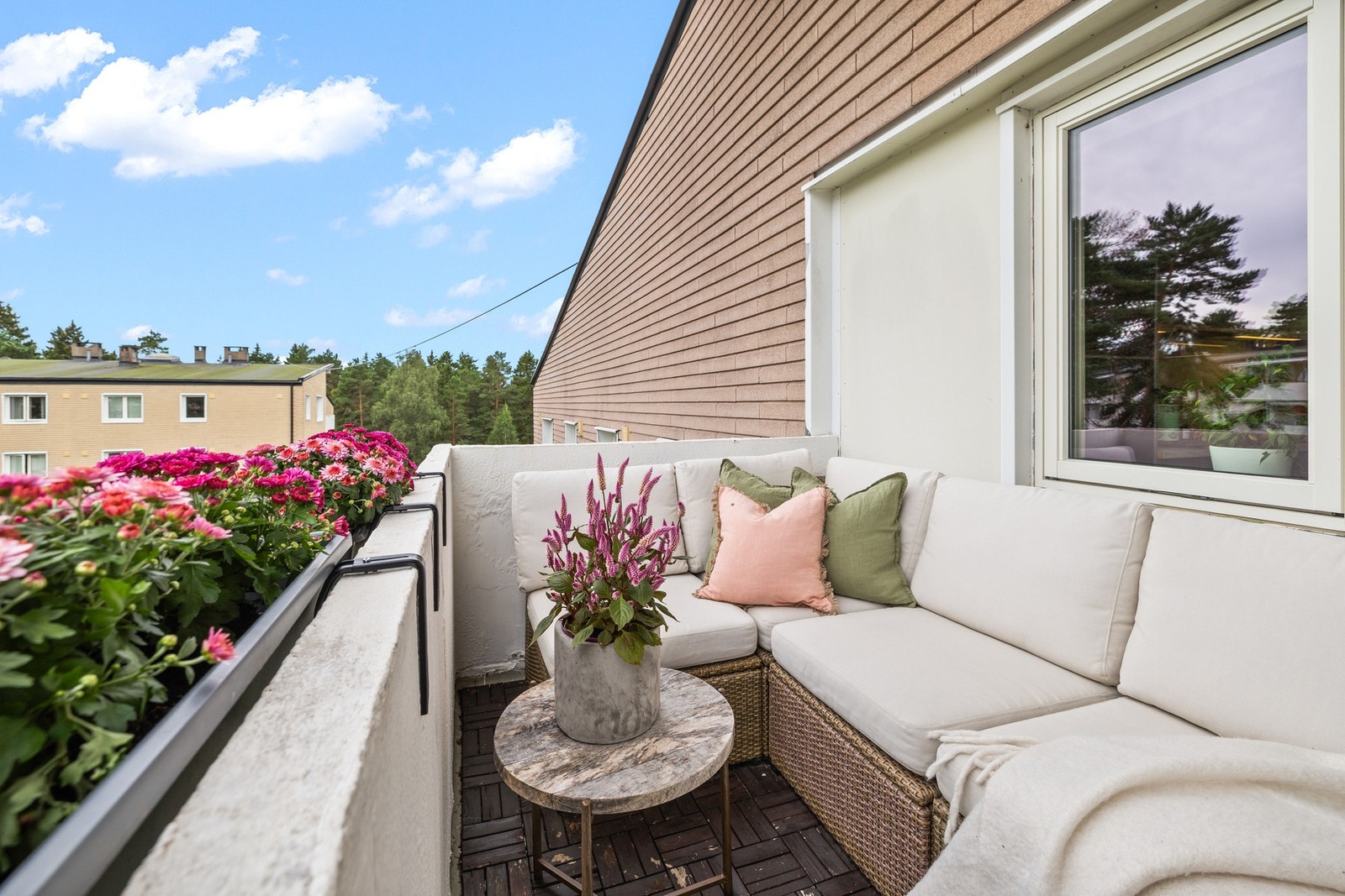 Topp/hjørneleilighet med koselig balkong på ca. 5 kvm. Galleribilde