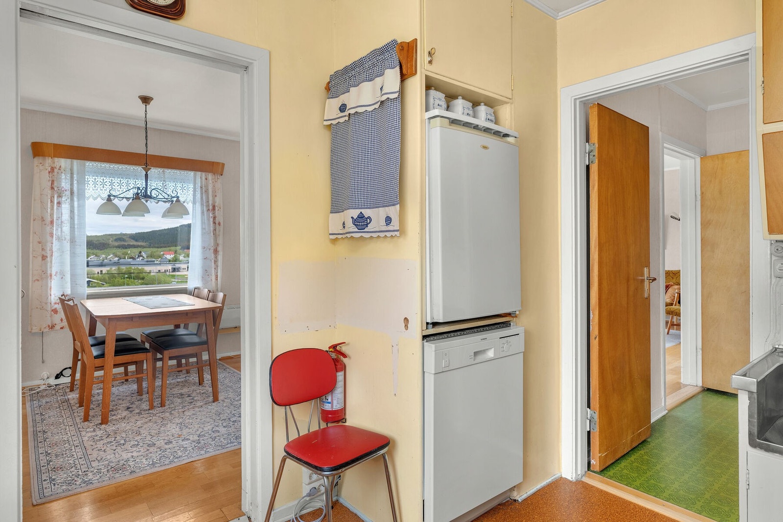 Frittstående hvitevarer medfølger salget! Galleribilde