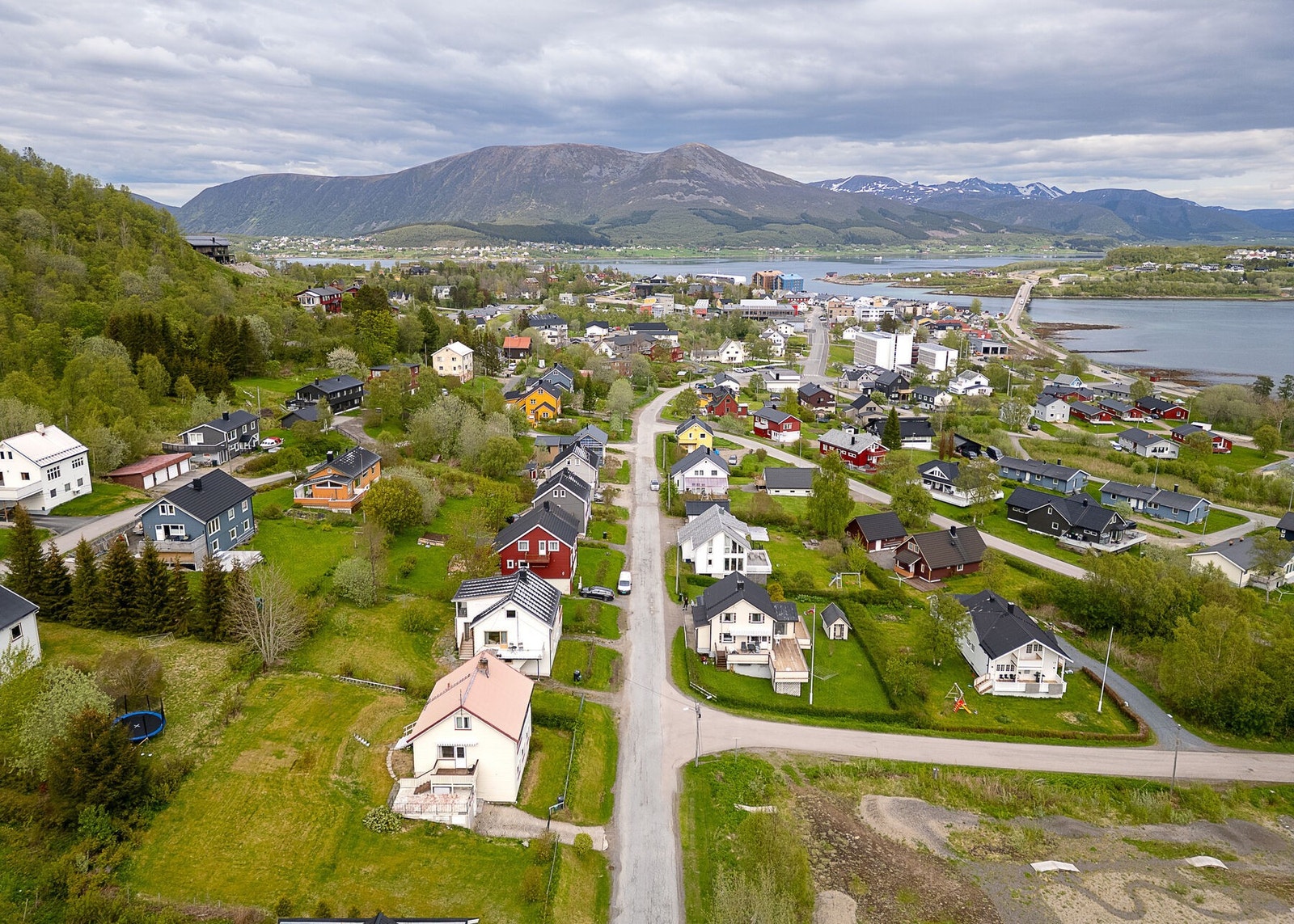 Eiendommen sett fra lufta Galleribilde