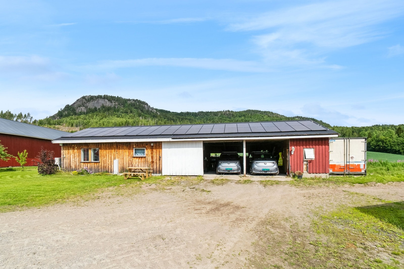 Redskapshus m leilighet Galleribilde