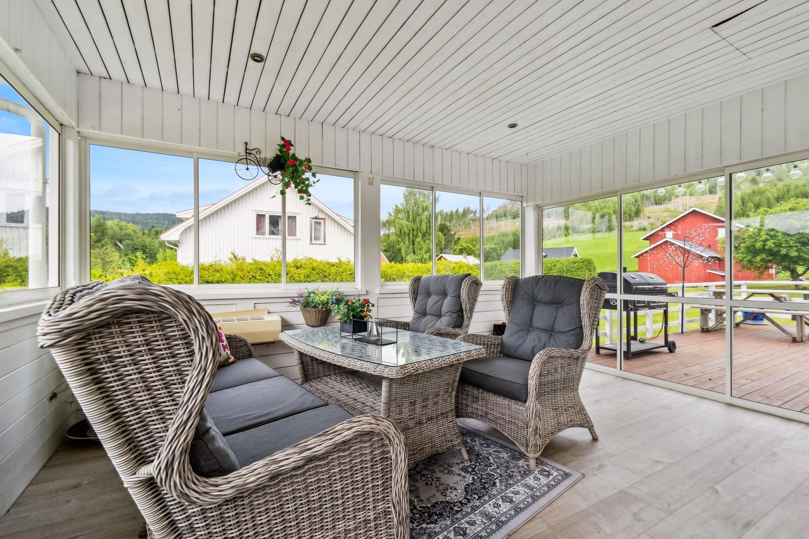 Innglasset veranda Galleribilde