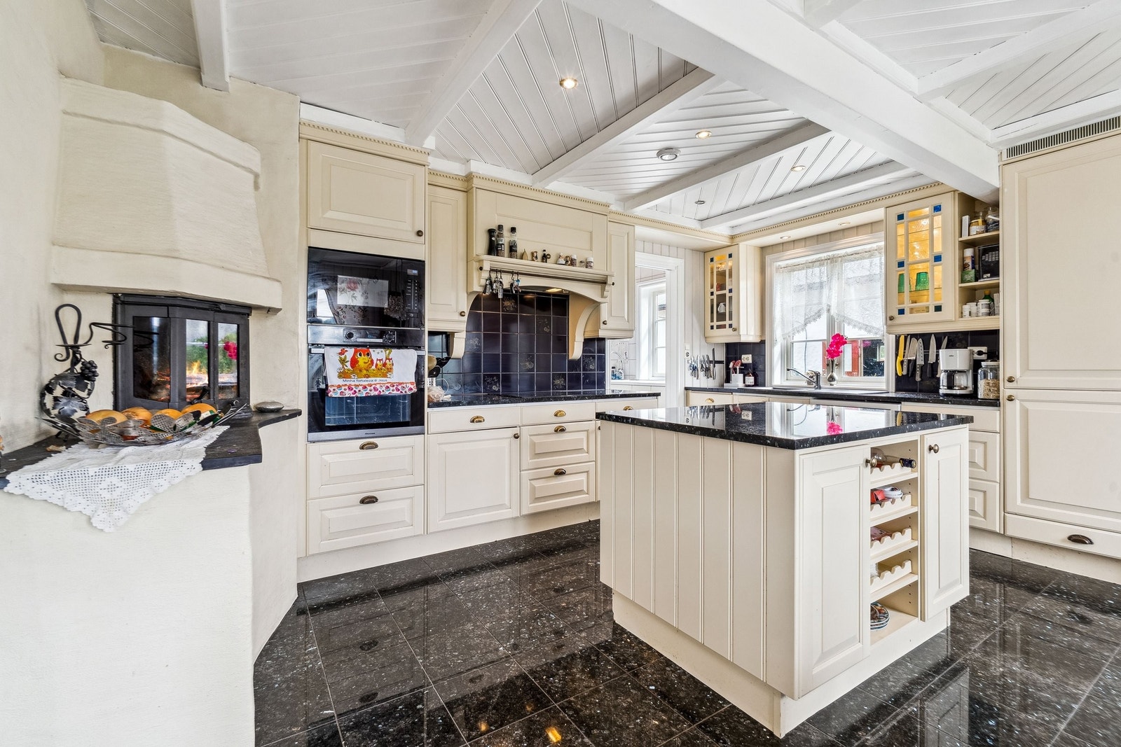 Kjøkken 1 etg Galleribilde