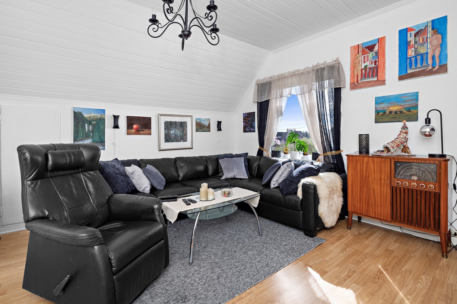 Loftstue Galleribilde