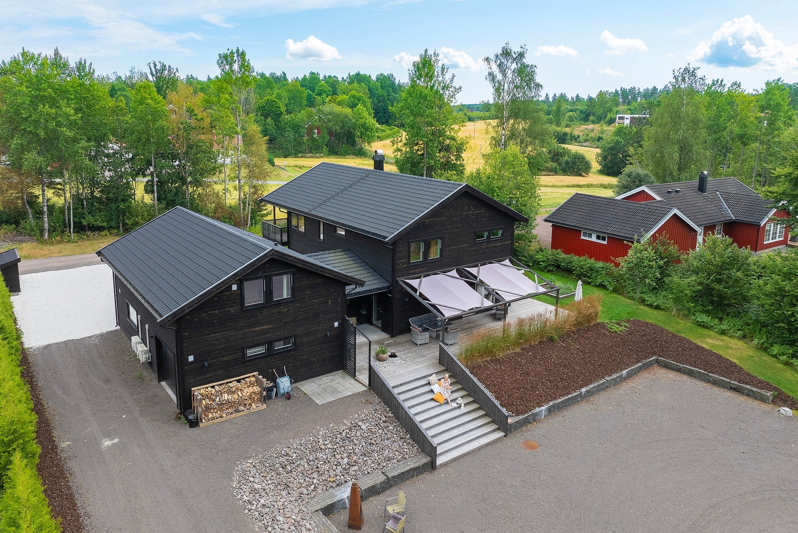 Boligen ligger stille og rolig til. Galleribilde