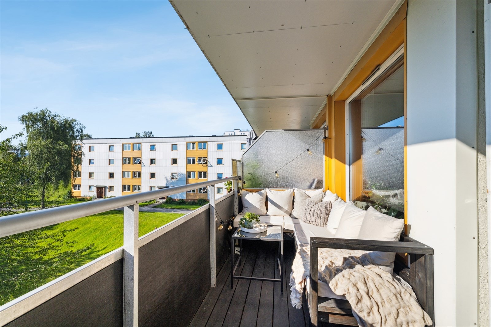 Her er det god plass til utemøbler. Galleribilde