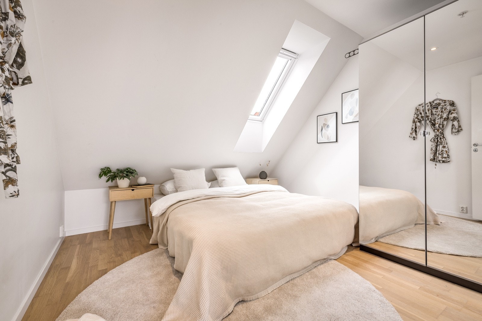 - Veluxtakvindu nytt sommeren 2024 - Galleribilde