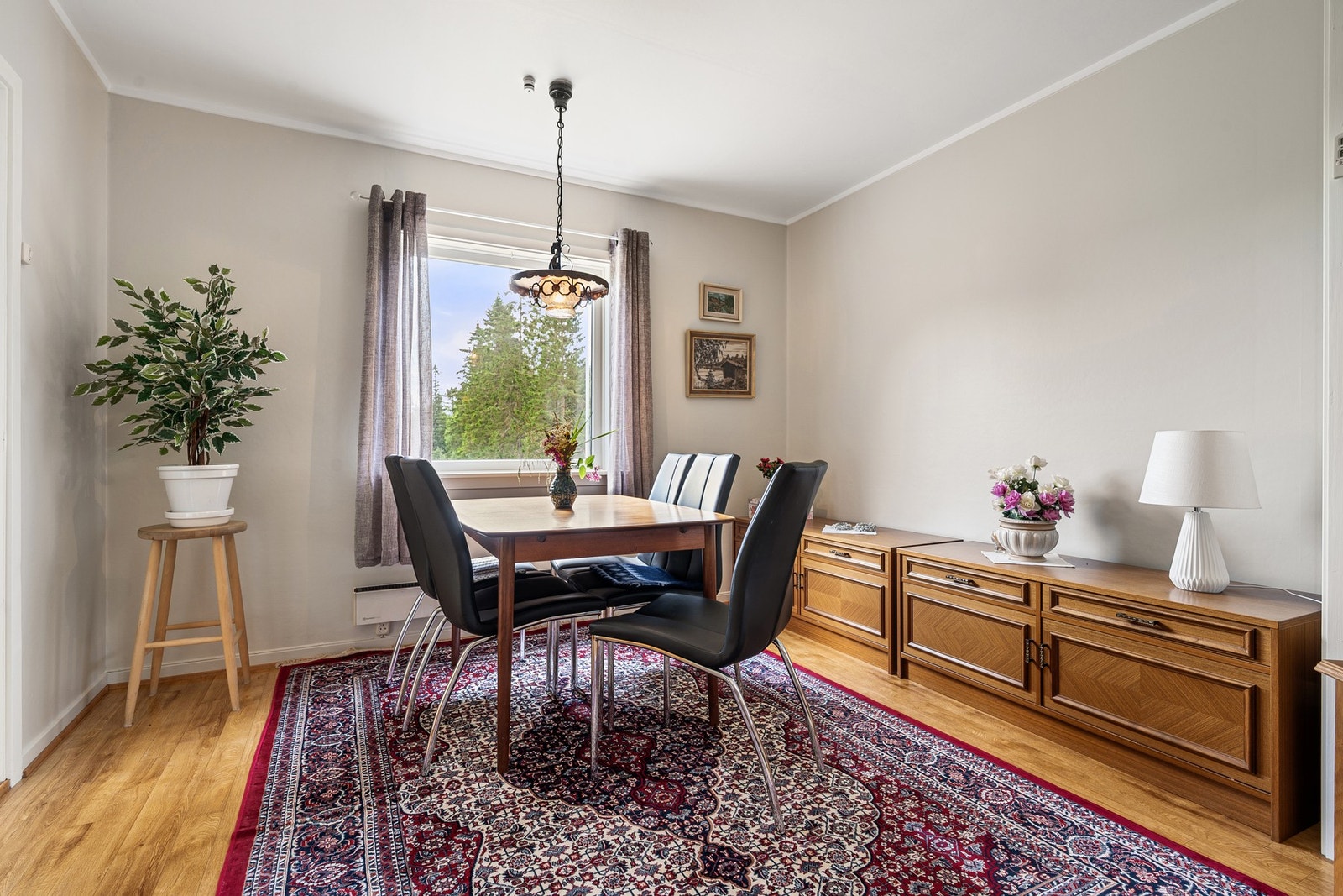 Spisestue Galleribilde