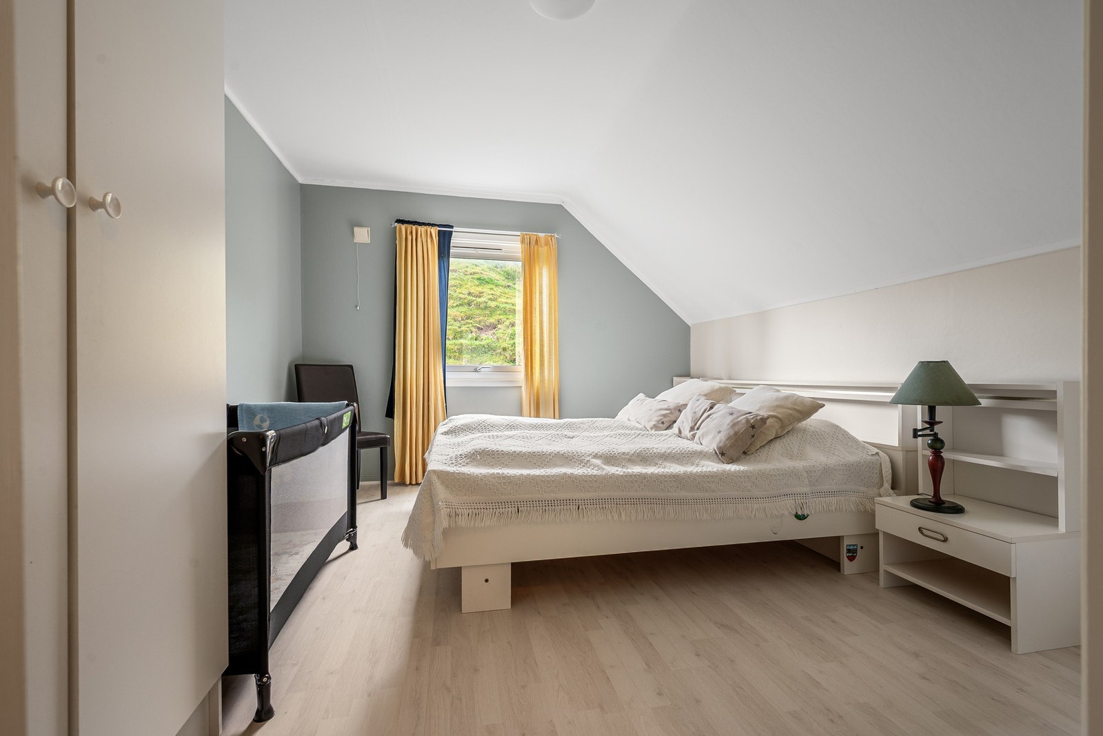 Soverom nr 2 Galleribilde