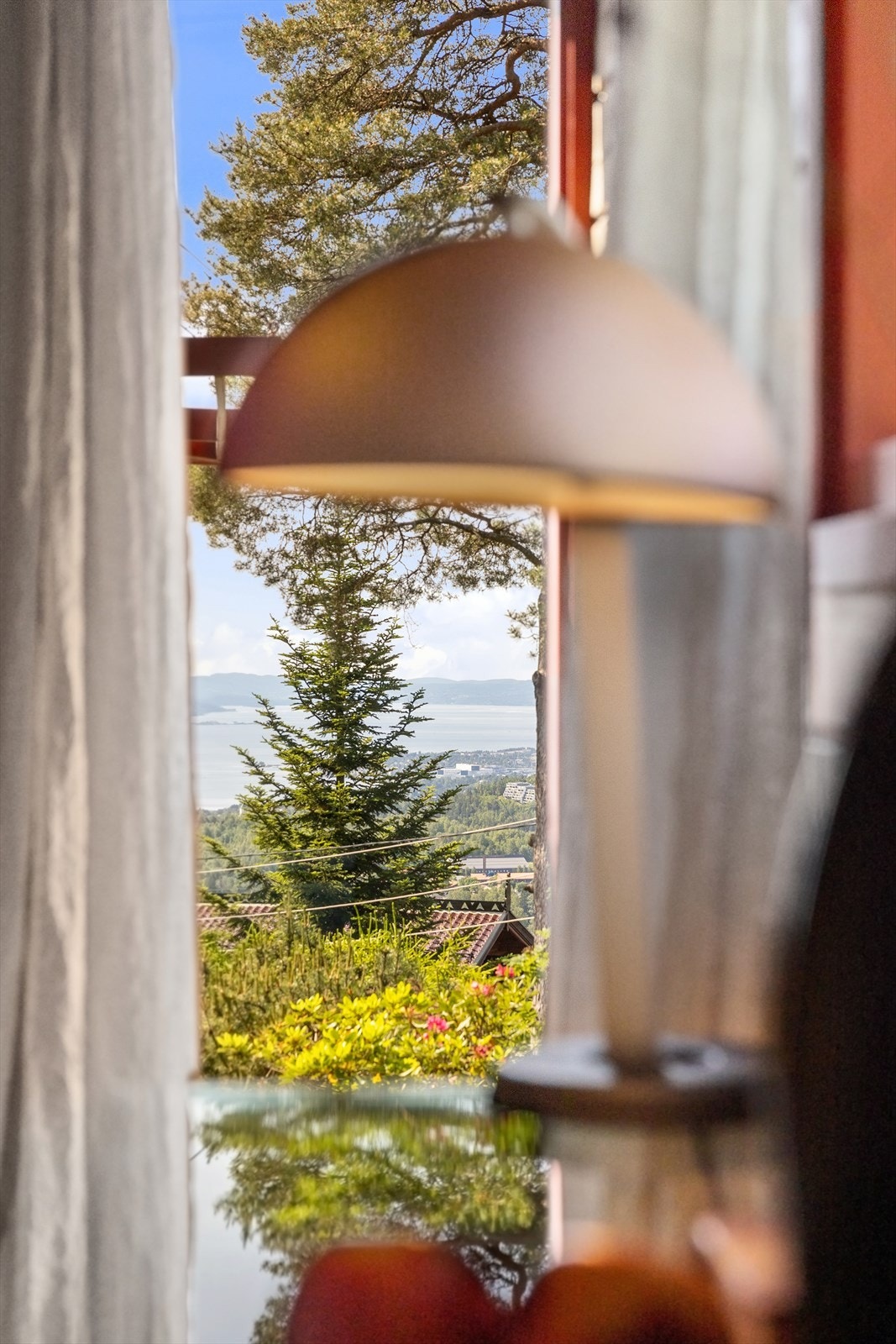 Utsikt fra hovedsoverom. Galleribilde