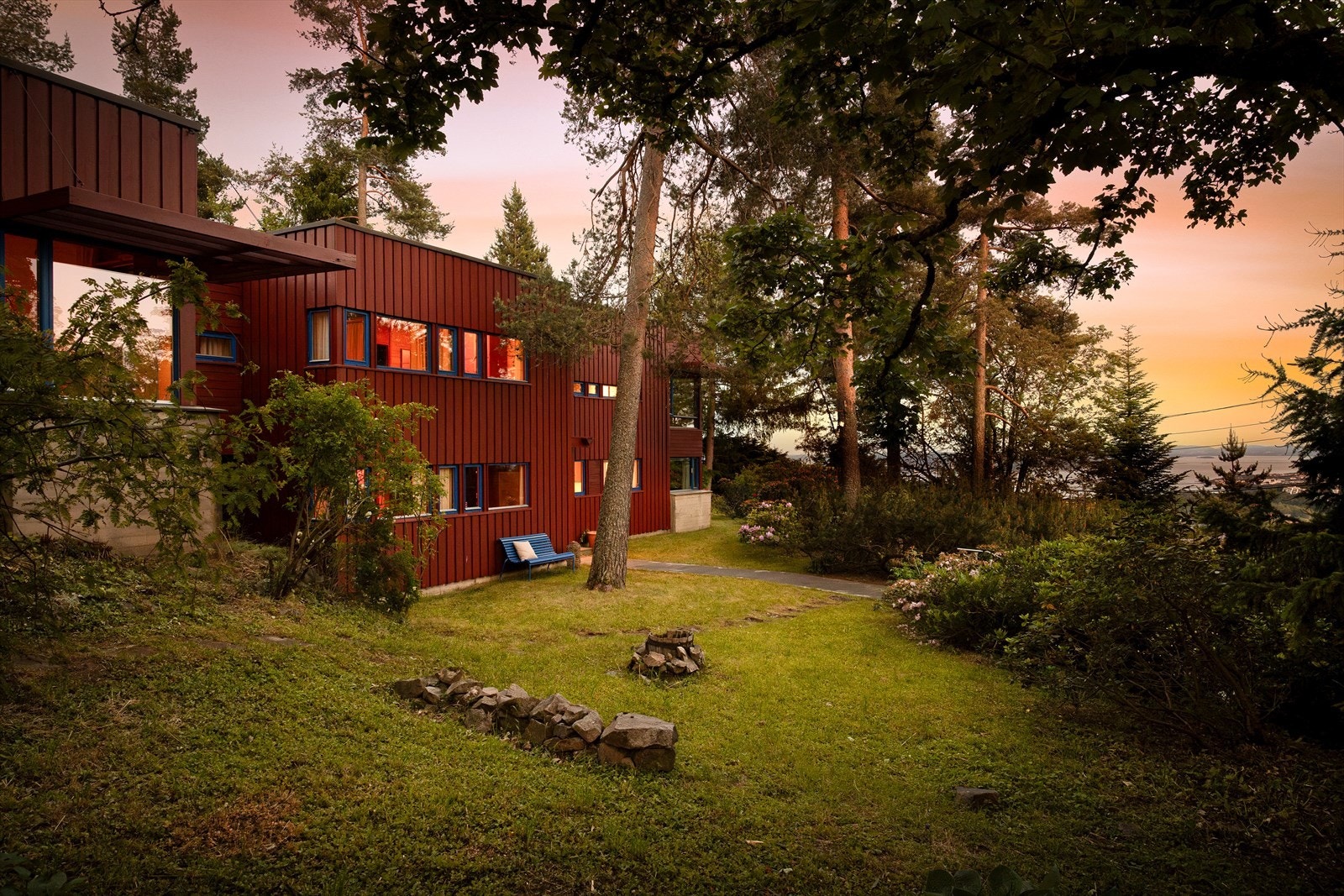 Velkommen til Doktor Holms vei 23. Galleribilde