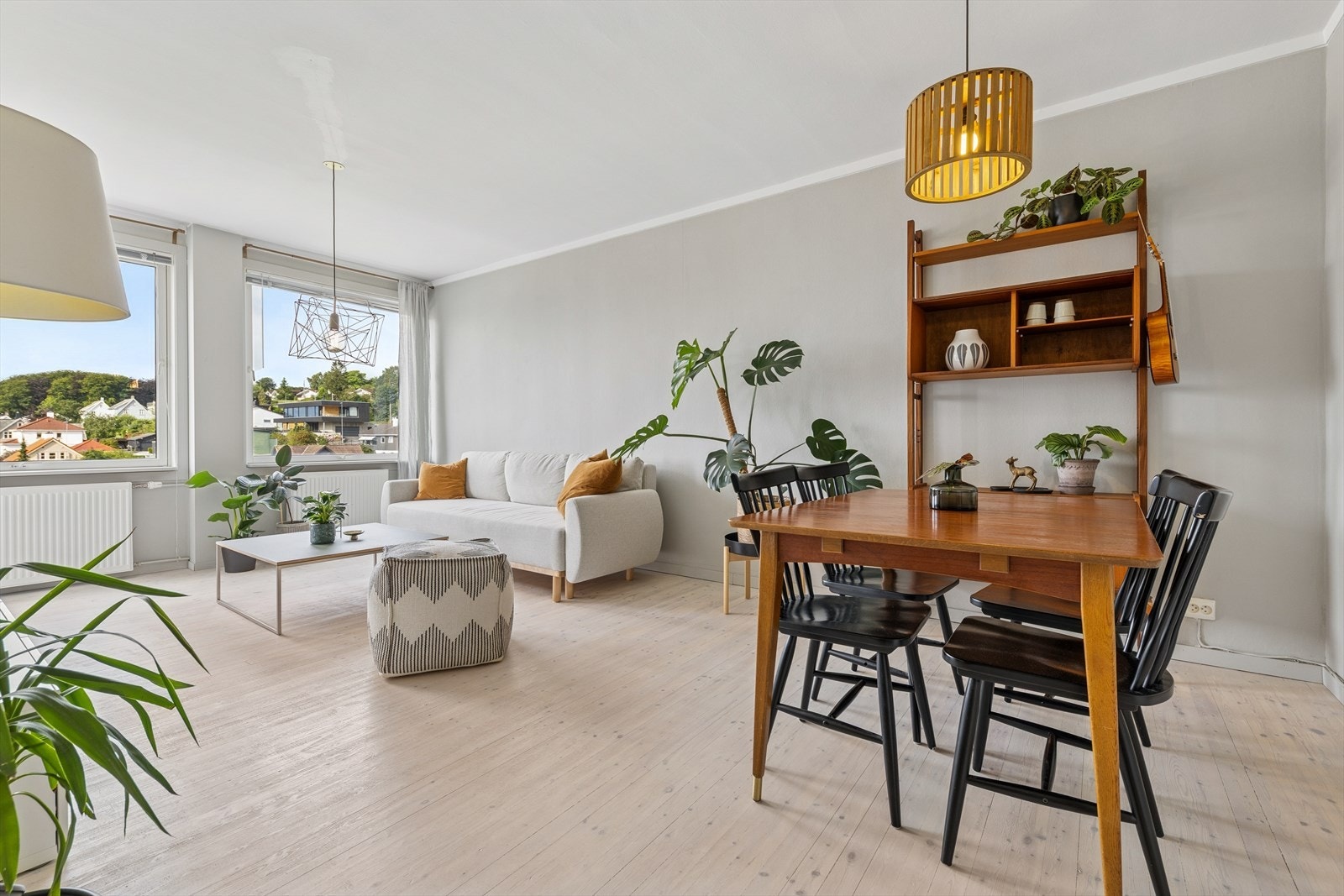 Eiendomsmegler Mikal Nådland ønsker velkommen til en 2-roms leilighet i Parkveien 29! Galleribilde