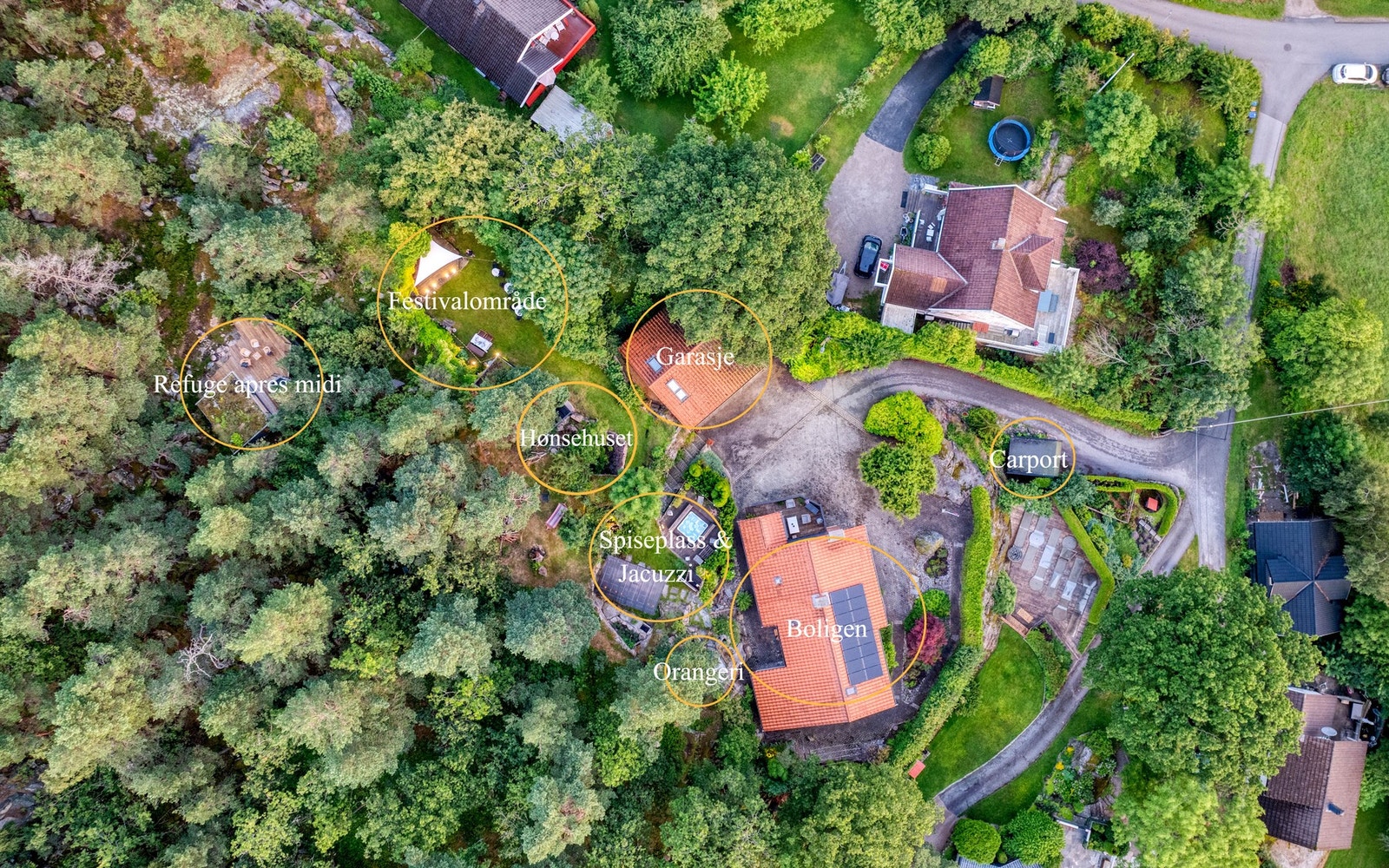 Eiendommen oppsummert, med flere "destinasjoner" der du kan være alene, eller samle folkene dine. Galleribilde