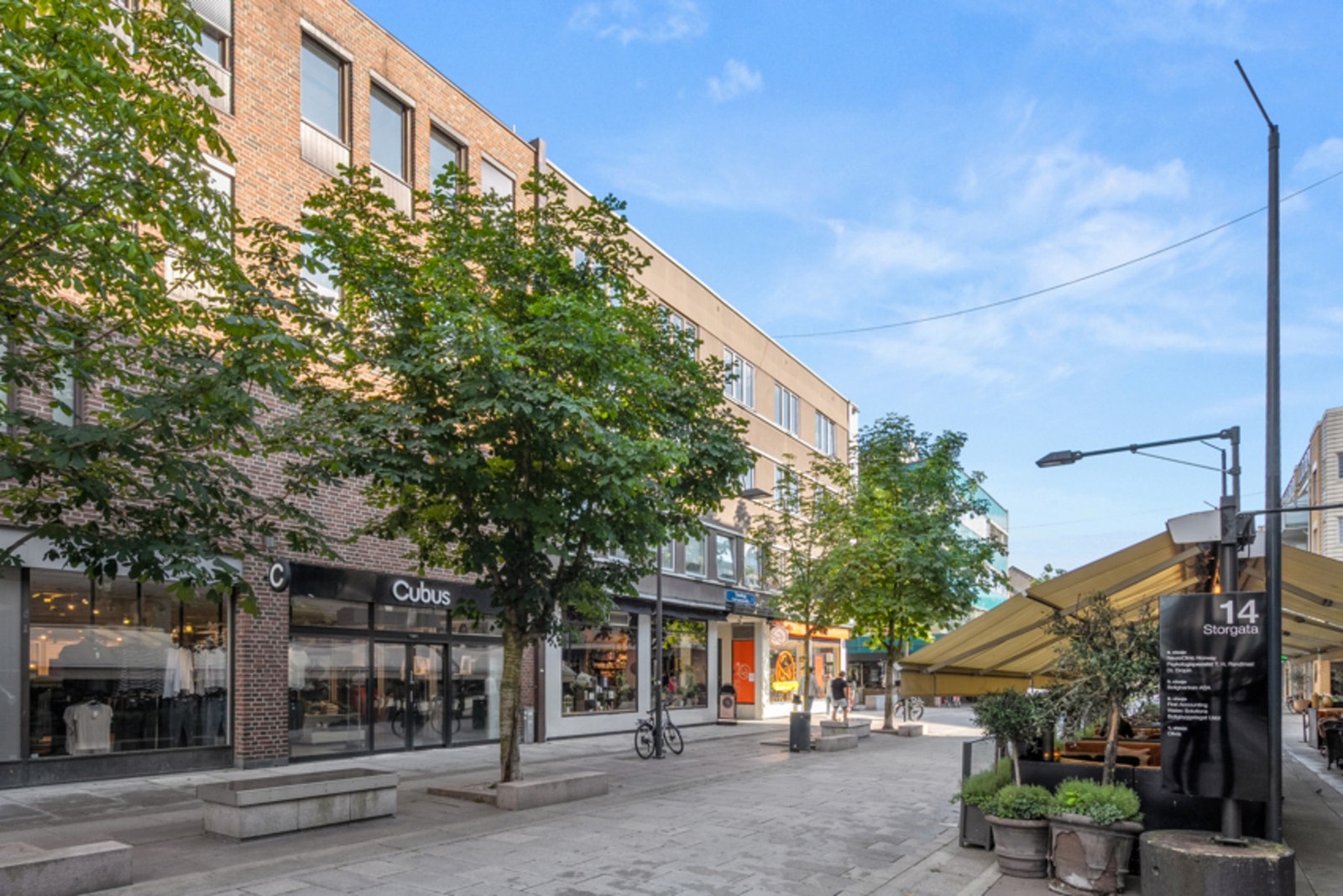 Leiligheten ligger meget attraktivt til i Lillestrøm, med alt av servicetilbud i umiddelbar nærhet! Galleribilde