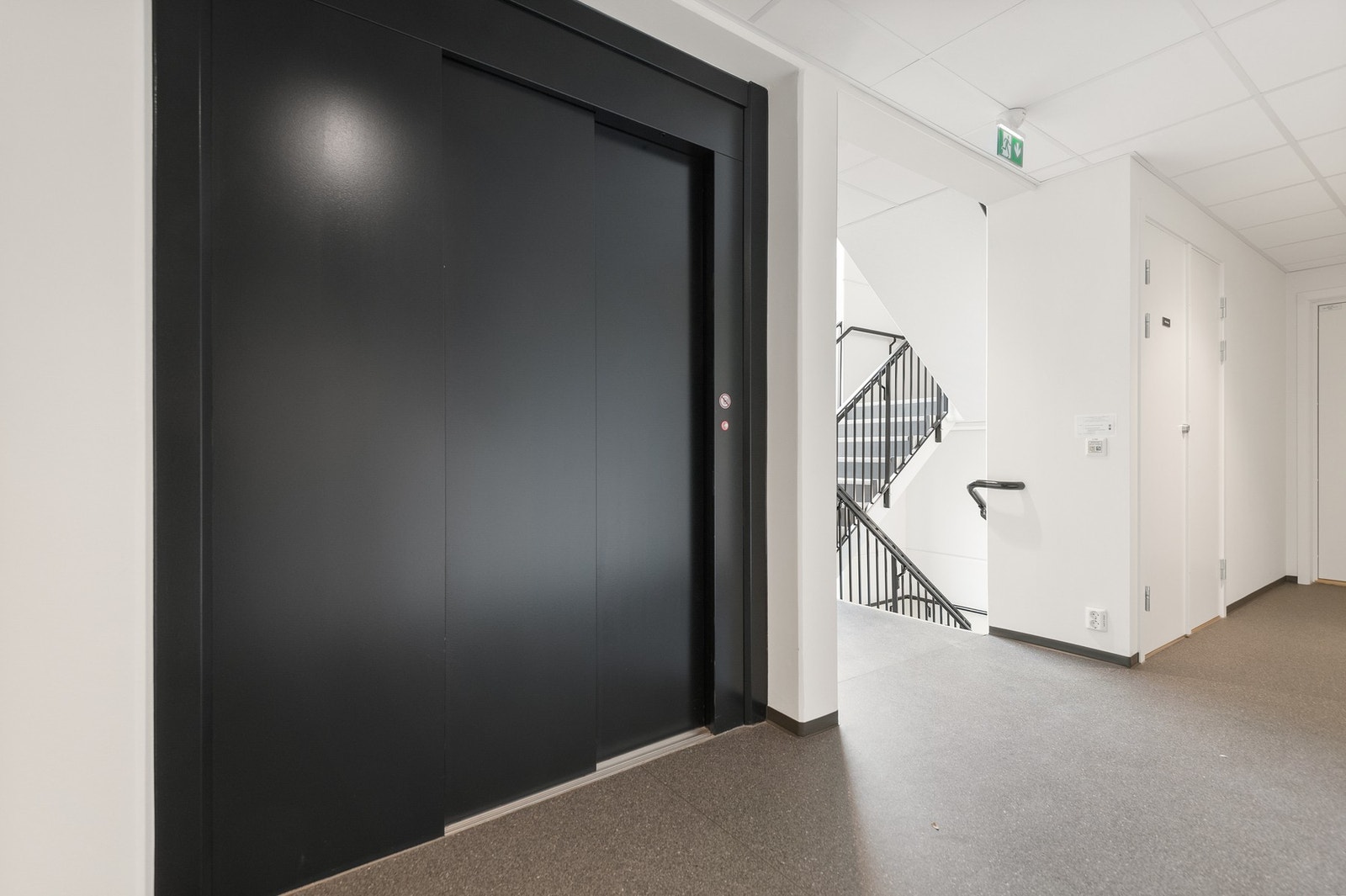 Heis i bygget. Galleribilde