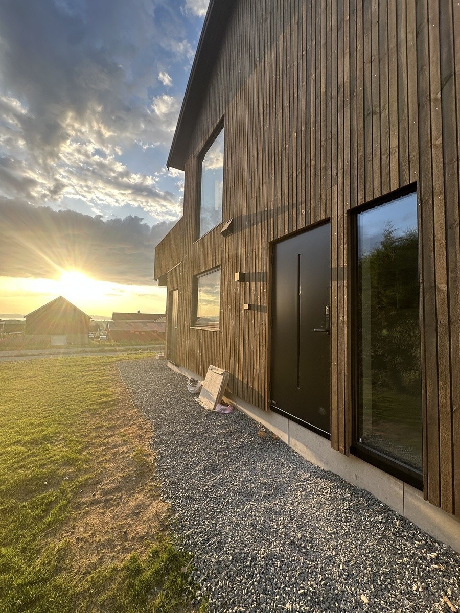 Egen inngang Galleribilde