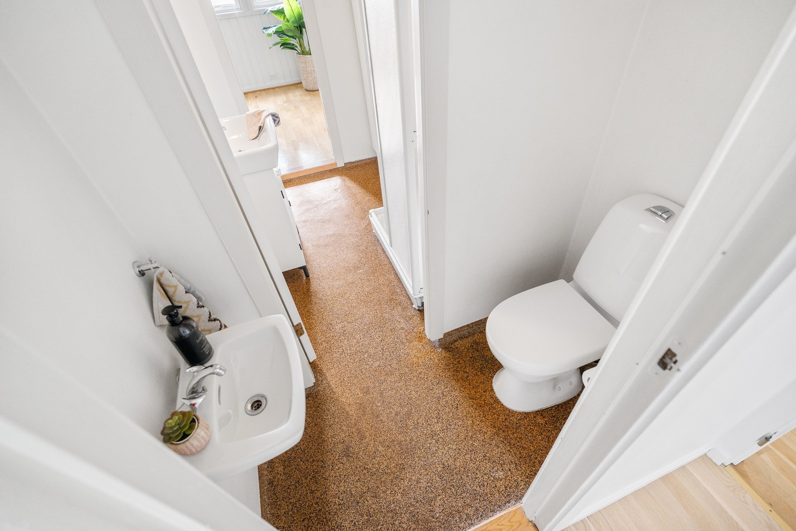 Separat wc rom. Galleribilde