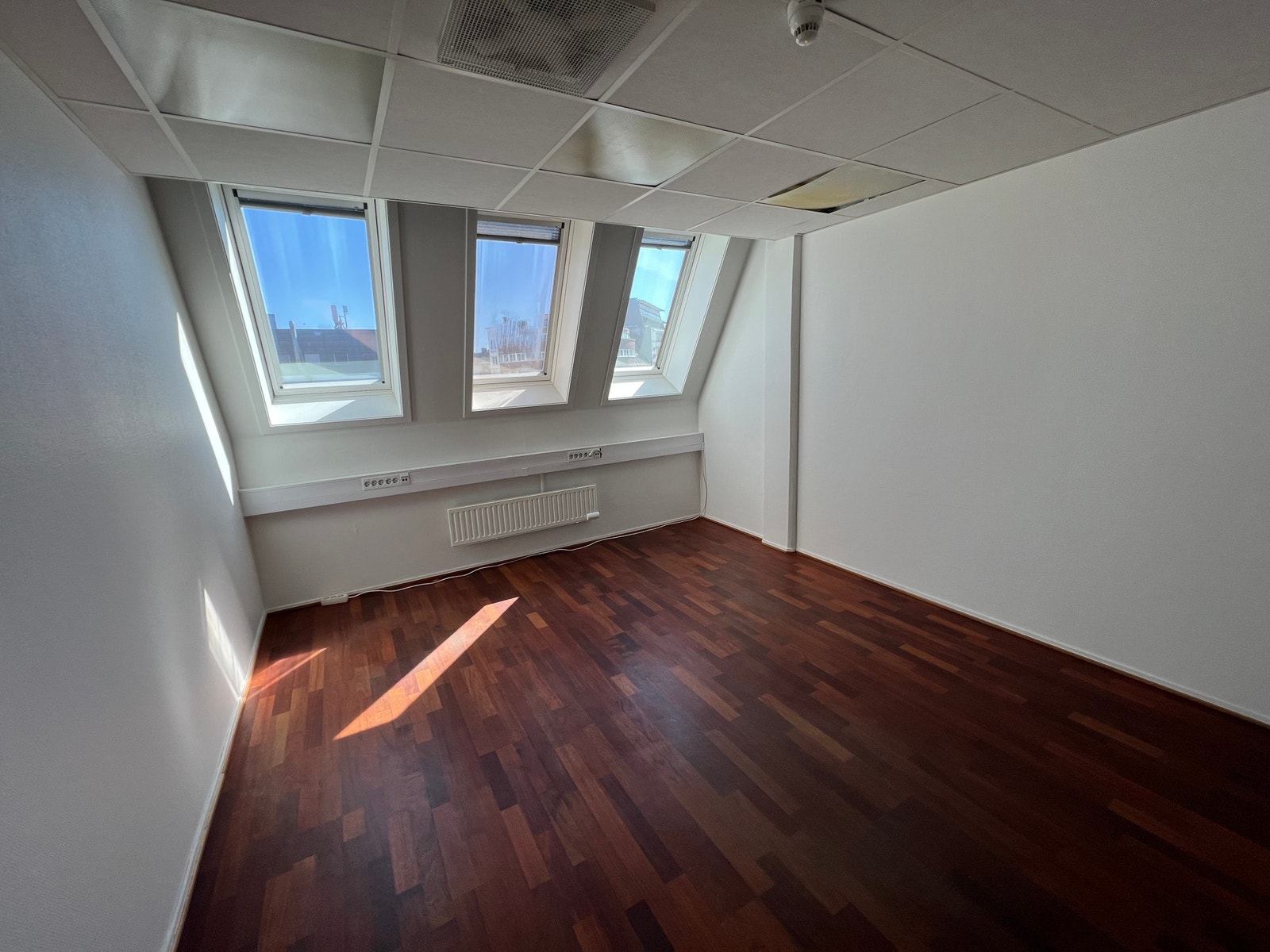 Enkeltkontor Galleribilde