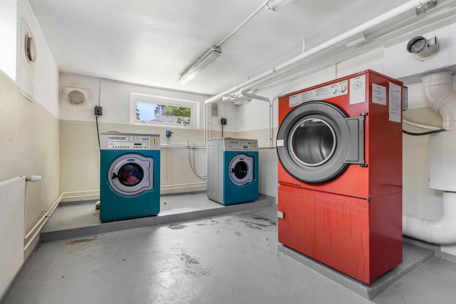 Det er fellesvaskeri i hver blokk i borettslaget Galleribilde