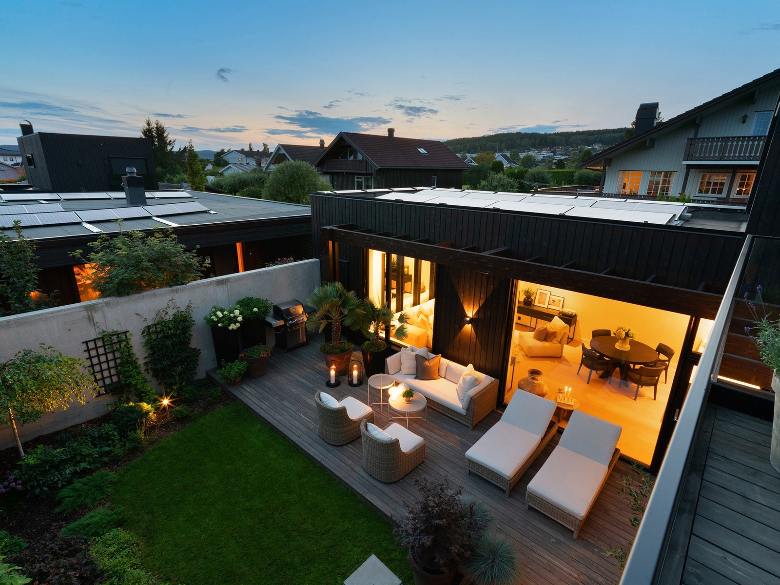 Oversiktsbilde av atrium. Galleribilde