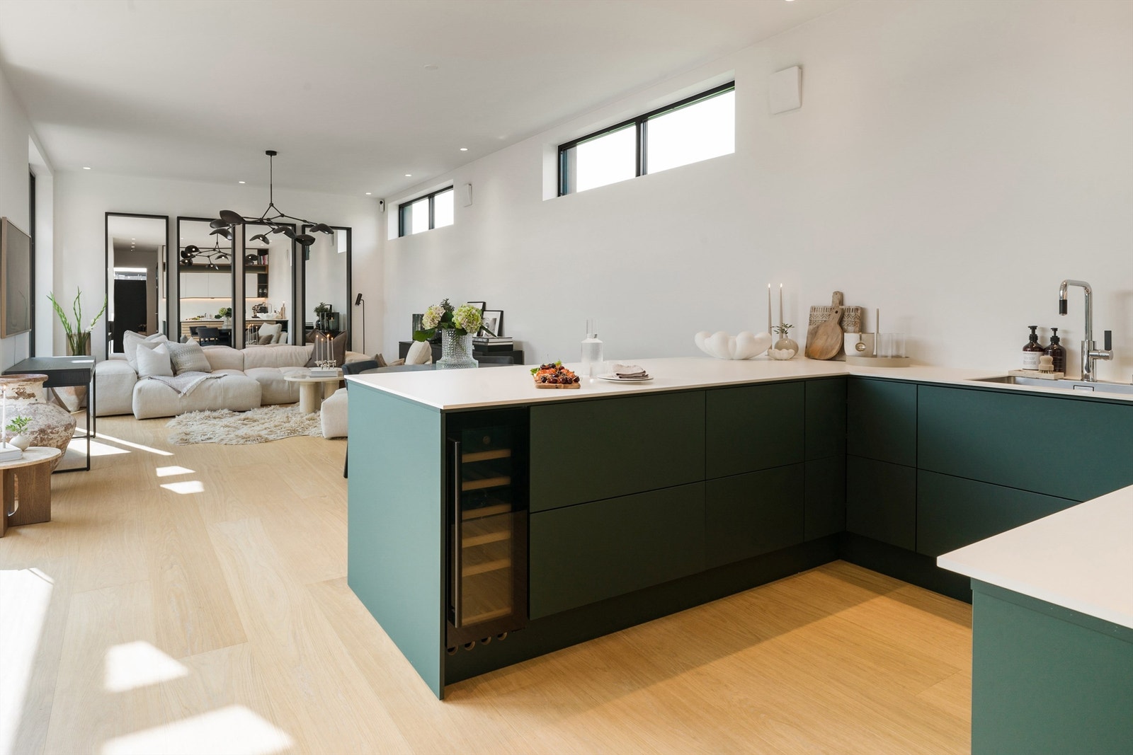 Innredningen er fra Danske Aubo Galleribilde