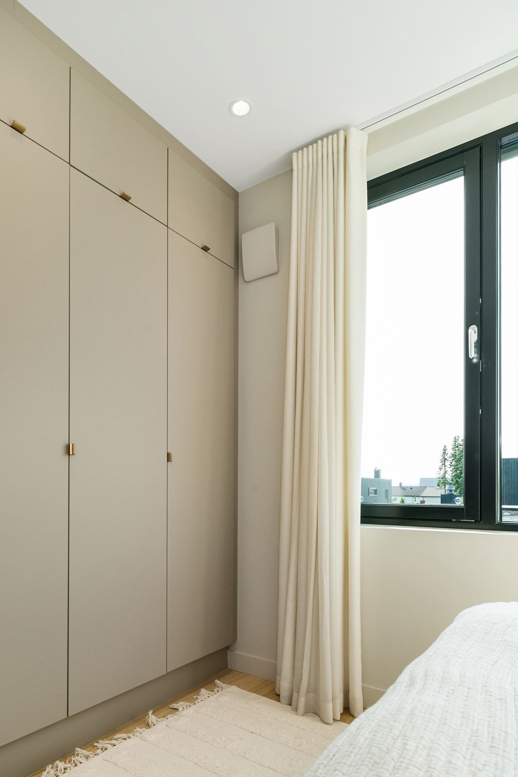 Plassbygget garderobeløsning Galleribilde