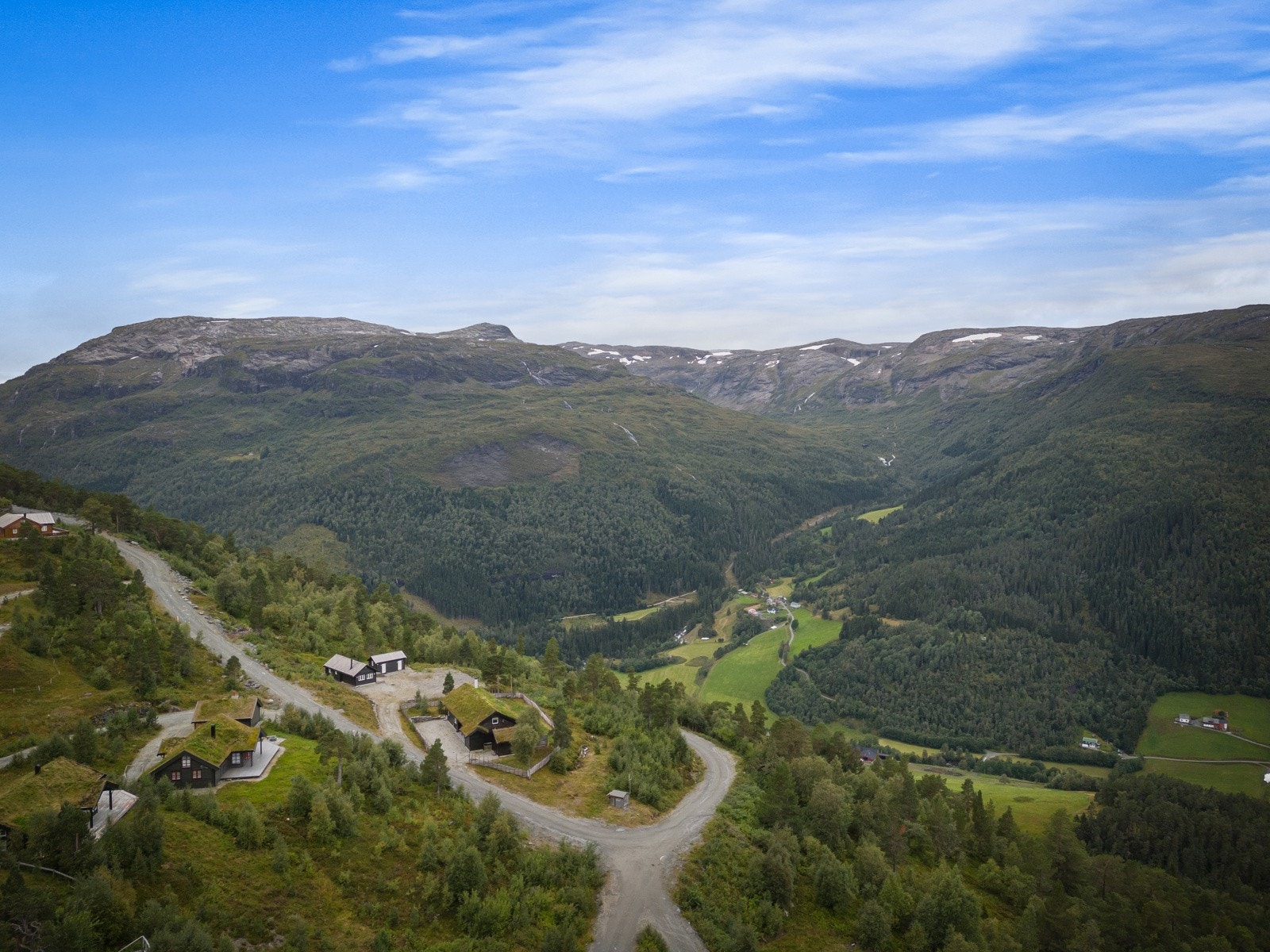 Drømmer du om velvære og hyttekos i nydelige naturomgivelser, da kan dette være hytten for deg. Galleribilde