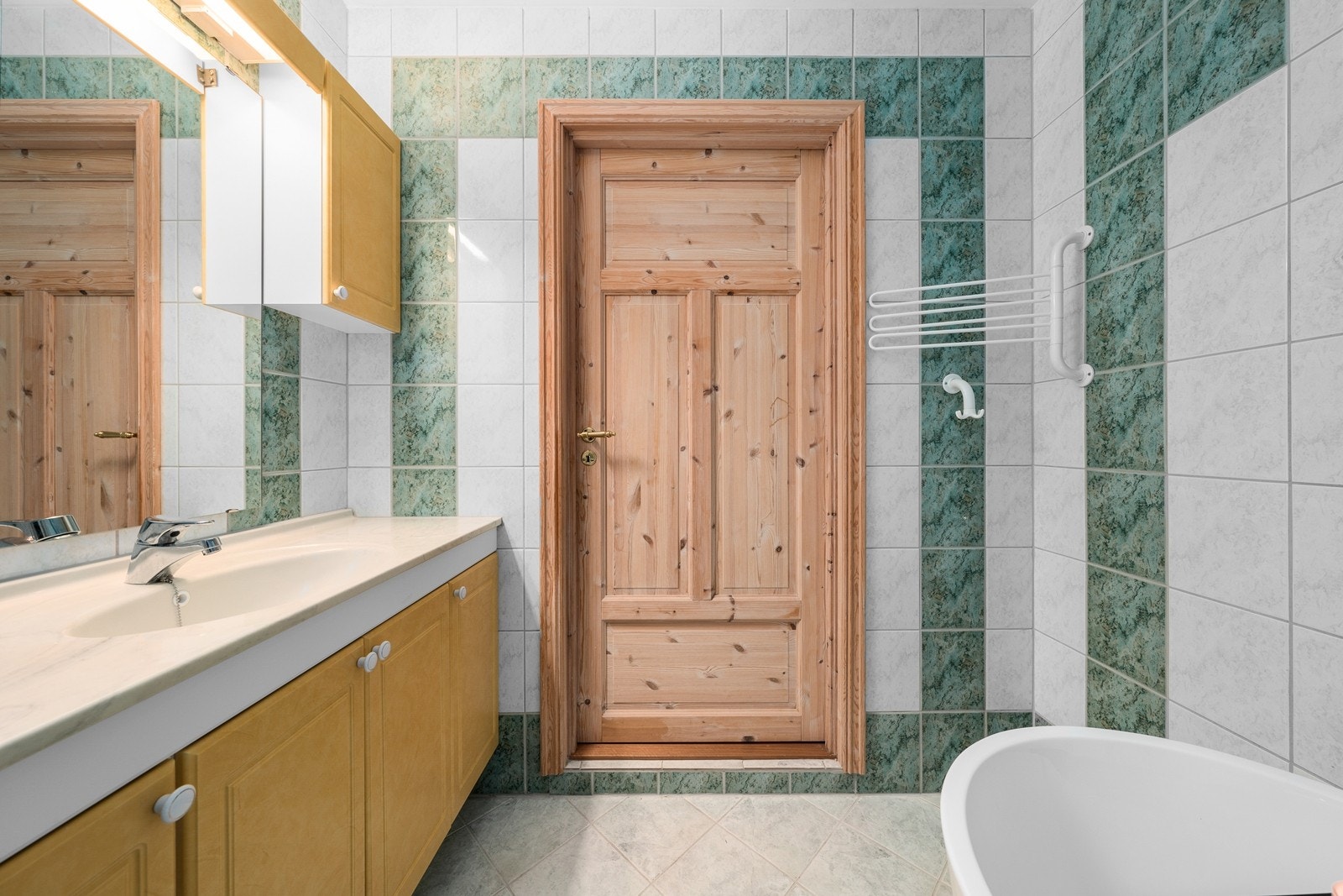 Bad 2 | Underetasjen. Galleribilde