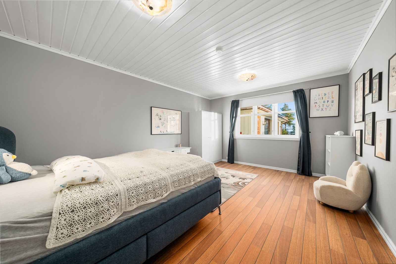 Soverom 3 | Undertasjen. Galleribilde