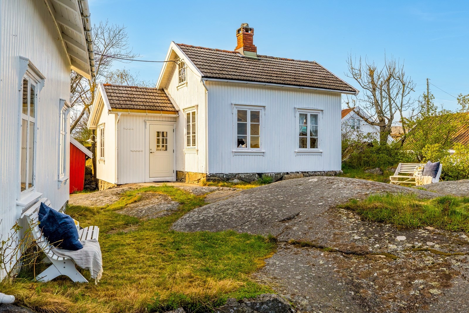 På eiendommen er det et sjarmerende anneks fra rundt 1920. Galleribilde