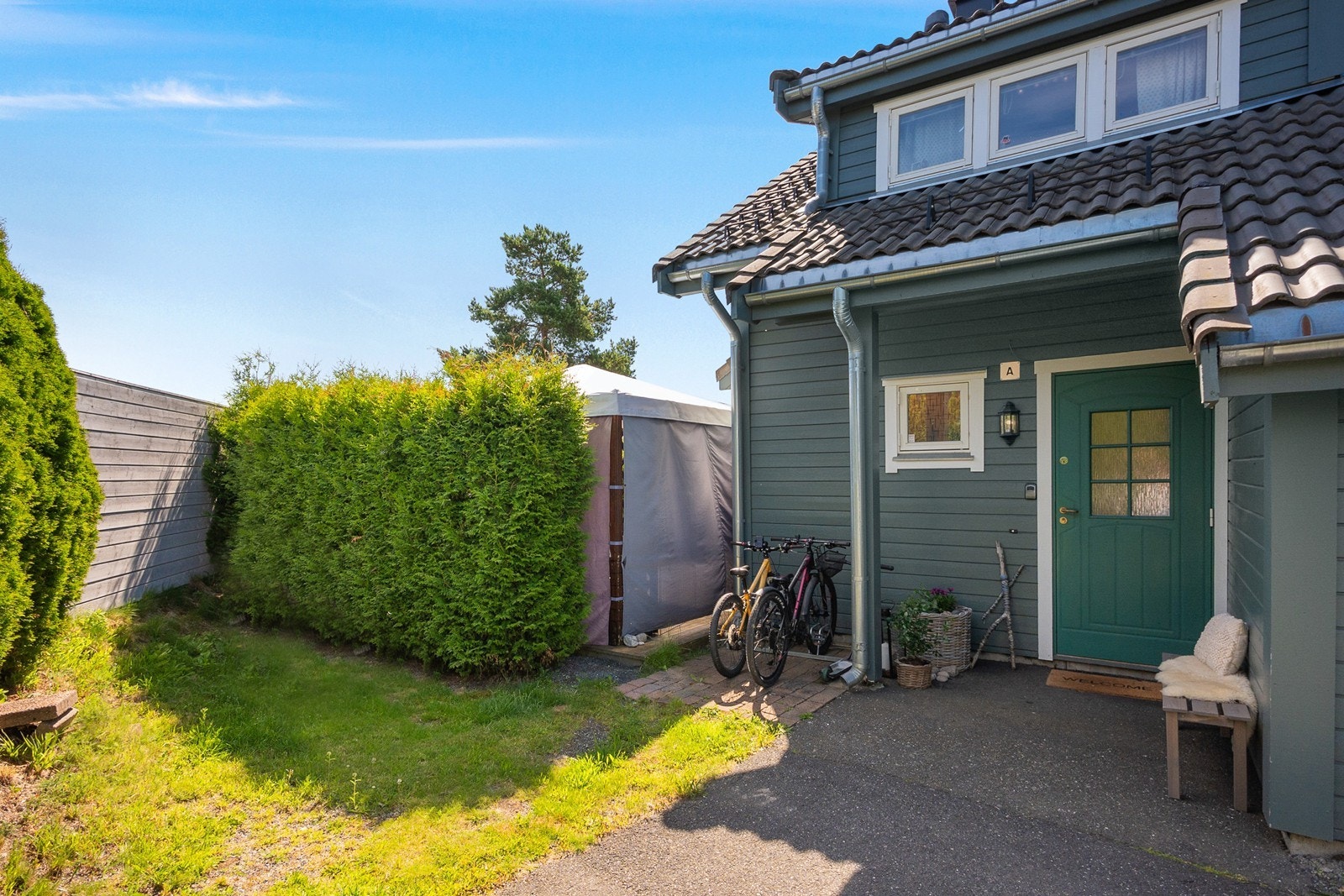 Velkommen til Folkestadveien 8A formidlet av Nordvik v/Tarjei Innleggen! Galleribilde