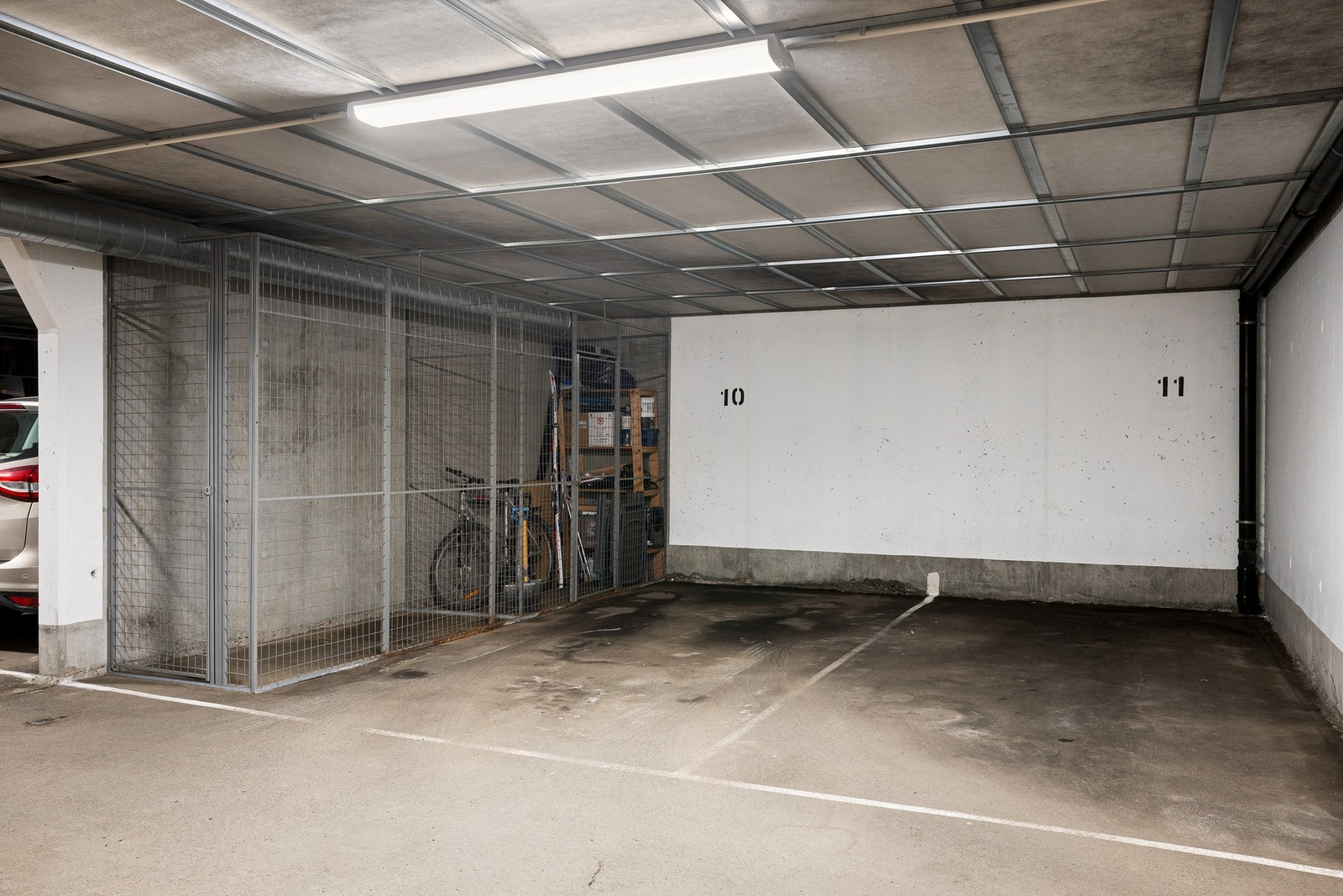 Det medfølger en garasjeplass i lukket garasjeanlegg. Galleribilde